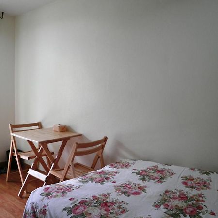 Srikum House Hotel Chiang Mai Ruang foto
